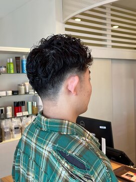ピュア ハーツ 西尾店(Pure Hearts) メンズパーマ フェードカット[西尾/西尾駅/西尾市][西尾/西尾駅]