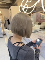 髪屋 紬 ボブ×ミルクティーグレージュ