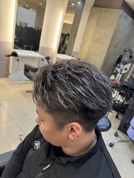 ヘアーメイク アテナ(Hair Make ATENA) ホワイトメッシュ