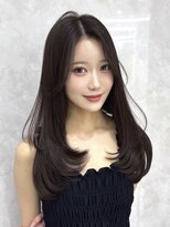 マウルルナ(MAEUL luna) レイヤーカット/ベージュカラー/萩村風人