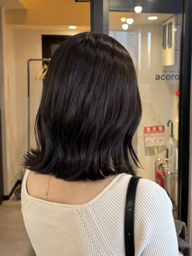 外はねミディ　新宿/髪質改善/透明感カラー/小顔カット/縮毛矯正