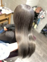 アフィナー(Afinar)&nbsp;【横浜駅/横浜西口】 シルバーアッシュ