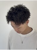 無造作スパイキーパーマ