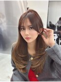 ミディアムレイヤーロングレイヤーカット顔周りオリーブベージュ