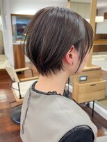 ヴェリーテ(Verite) ショートカット/レイヤーカット/ベージュ/20代30代40代50代60代