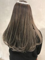 ジーナ(XENA)&nbsp;グレージュハイライト