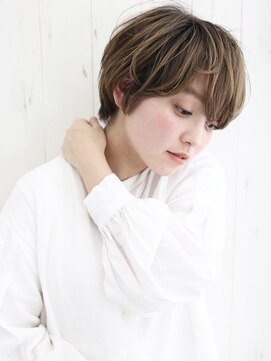 ハレ(HALE) 【HALE銀座】大人かわいいベージュショート