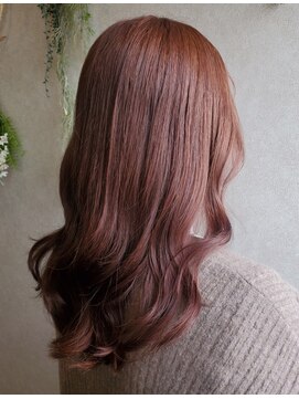フゥカ 売市店(fuka) ピンクベージュ×ケアカラー×ウェーブ　スタイル
