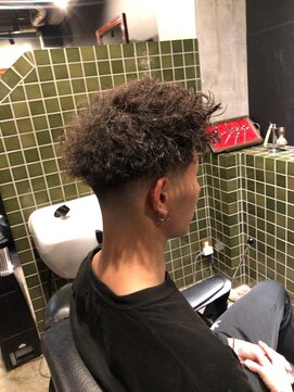 バーバーショップ レガロ(REGALO) ツイストスパイラル