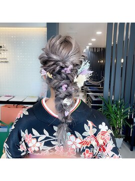 アイディー ヘアメイク(iDhair&make) 編み下ろし