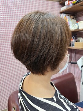 ミルク 希望ヶ丘(milk) ショートボブ・脱白髪染め・スモーキーグレージュ