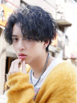 ゴールド 京都(GOALD) #センターパート　波打ちスパイラル　ツイストスパイラルパーマ