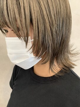アノニム(Anonyme) ウルフ×ボブカット