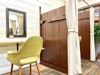 カラールーム(Color Room)の写真/【完全個室】セルフブローのカラー専門店◇仕事帰りや隙間時間でご利用いただけます◎