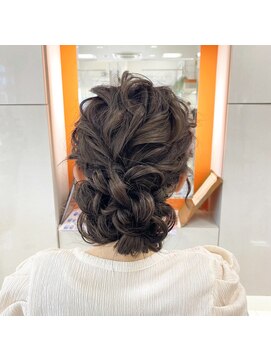 フォルテ 中田店 シニヨンヘアアレンジ