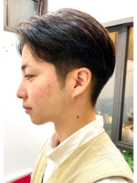 ナループロアオハナ(Nalu pu loa ohana) メンズカット/メンズショート/センターパート/毛流れパーマ