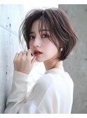 大人かわいいシースルーショートボブ