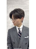 刈り上げなしセンターパート毛流れニュアンスパーマダウンパーマ