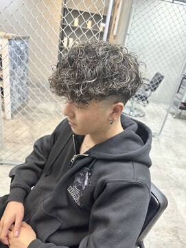 エルアンド(L and) 差をつけられるスペインカール