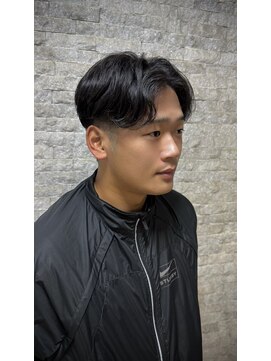 センターパートパーマ