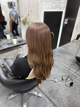 コワファースト長崎シャンプーボーイ 2nd(COIFF1RST 長崎 SHAMPOO BOY) ミルクティブラウン