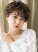 ミルクグレージュ刈り上げショートマッシュパーマX越谷20代30代