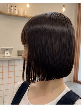 ボブ屋の写真/バッサリもお任せ。骨格に似合わせたボブ、ショートをご提案。