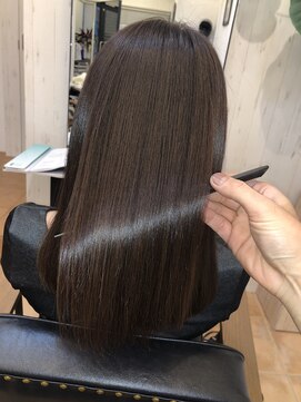 アコンプリッシュ 代官山 恵比寿(accomplish) ミルキーアクアミネコラ