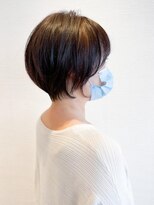 ショートボブ
