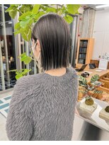 ノエ(noe)&nbsp;ハイライトグレージュ×ボブ