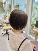 ショートボブ