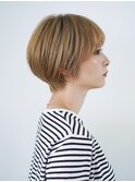 明るめカラーで垢抜けショートヘア[銀座/ショート/30代]