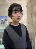 ショートボブとくせ毛のようなパーマ