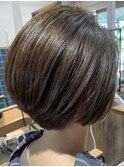 ショートヘア