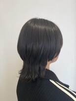 ヘアアンドビューティー クアトロ 戸祭店(QUATRO) ウルフカット