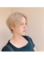 トッカ ヘアアンドトリートメント 難波店&nbsp;小顔似合わせカット愛されクールショート20代/30代40代50代/難波