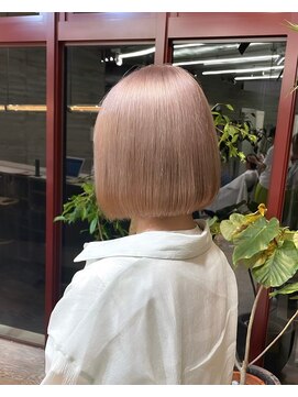 ヲタク 渋谷 代官山 恵比寿(wotaku.) ピンクベージュハイトーンボブダブルカラーケアブリーチミニボブ