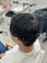 レヴィア(REVIA)&nbsp;メンズカットニュアンスパーマスタイル