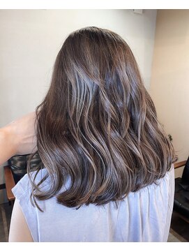 ラフ バイ へアーフリーティー(Laf by Hair freety) アッシュベージュ