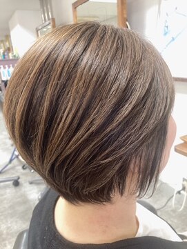 フリーズ 伊丹店(Freez) 白髪ぼかし30代40代50代60代伊丹大人ショート大人ボブ