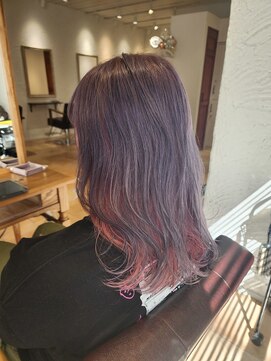 アルメリア 池袋(Arumeria) デザインカラー　インナーカラー　シルバー　ピンク　20代30代