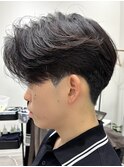 メンズセンターパートウルフセンターパートニュアンスパーマ襟足