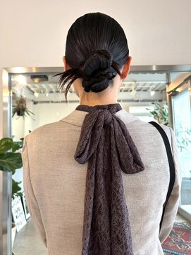 スワッグ(swag) 編み込みアップスタイルブライダルヘア成人式ヘアセット