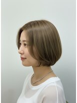 ブロッサム 東中野店&nbsp;50代60代◎脱白髪染め美髪ショート×大人レイヤー