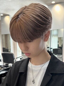 エルマーク 松山(L-MARK) マッシュ/メンズ/ハイトーン/ダブルカラー/ブリーチ/眉毛