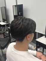 メンズサロンドットリアン(dot. lien) テーパーフェードニュアンスパーマセンターパート