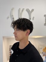 スカイビューレックス 赤坂店&nbsp;縦落ちスパイラルパーマ×センターパート