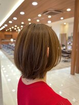 グランデュール 静岡インター通り店(GRANDEUR)&nbsp;くびれボブ 赤み消しオリーブカラー