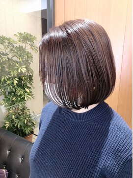 シャメル(Chamel) 大人可愛い前髪長めボブスタイル