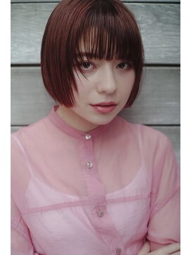 レジュアル(RESSUAL) ピンク　ボブ　大人かわいい　フェザーバング